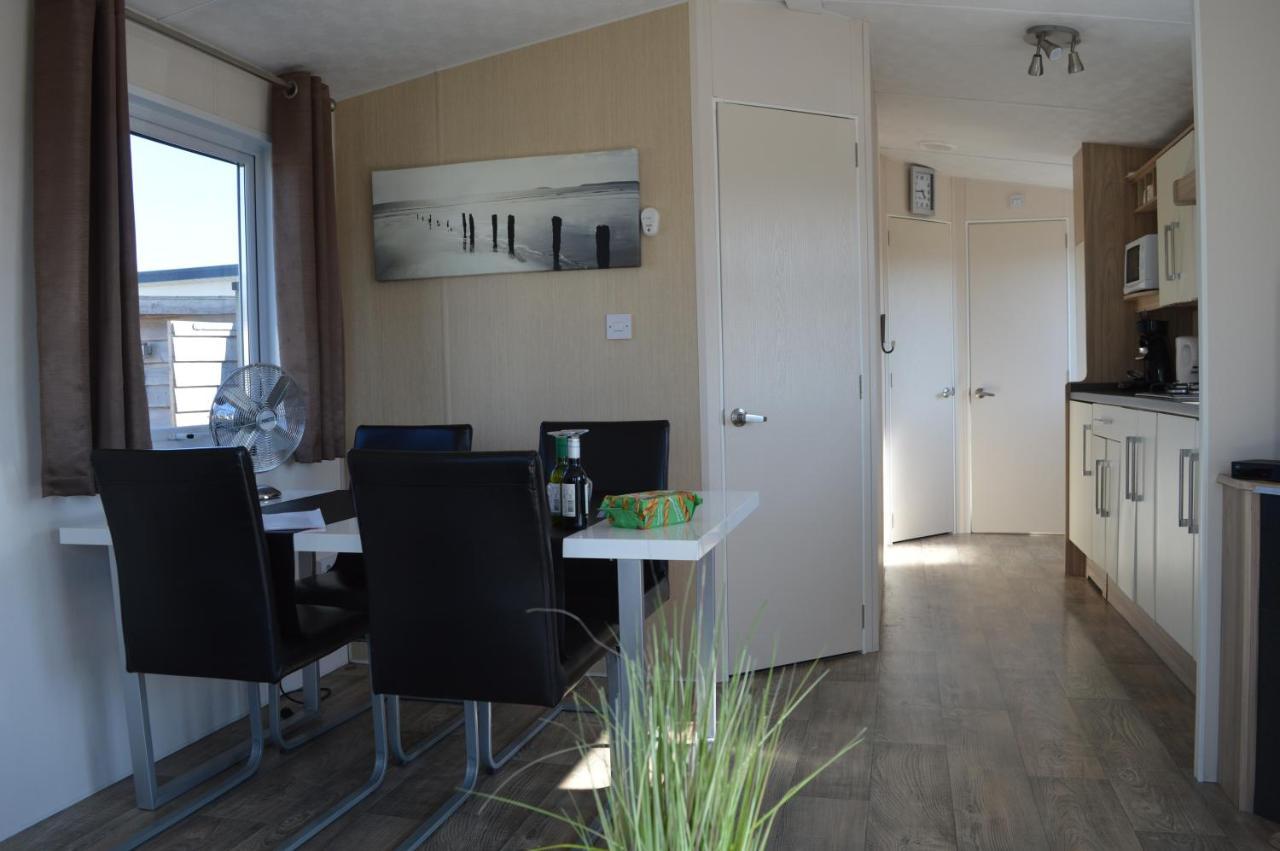 Vakantie Chalet Makkum Εξωτερικό φωτογραφία