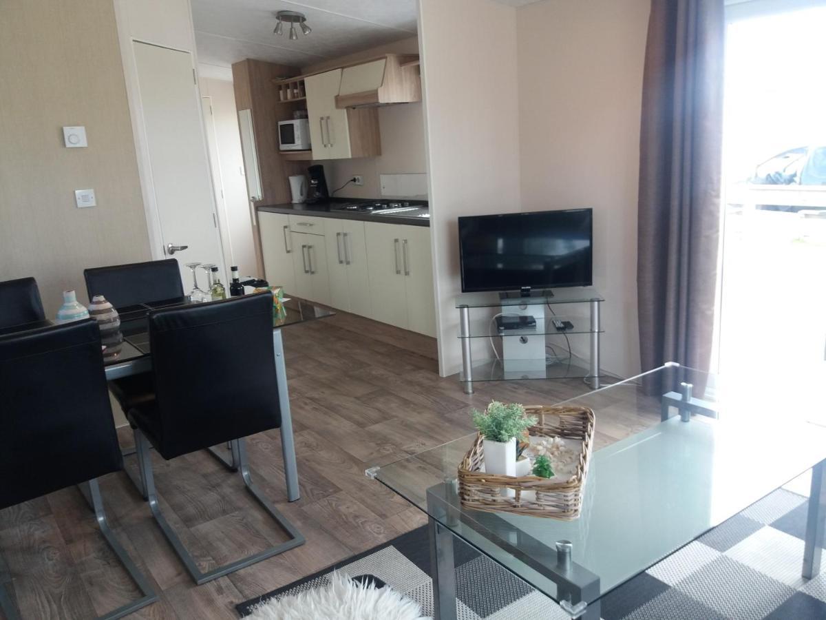 Vakantie Chalet Makkum Εξωτερικό φωτογραφία