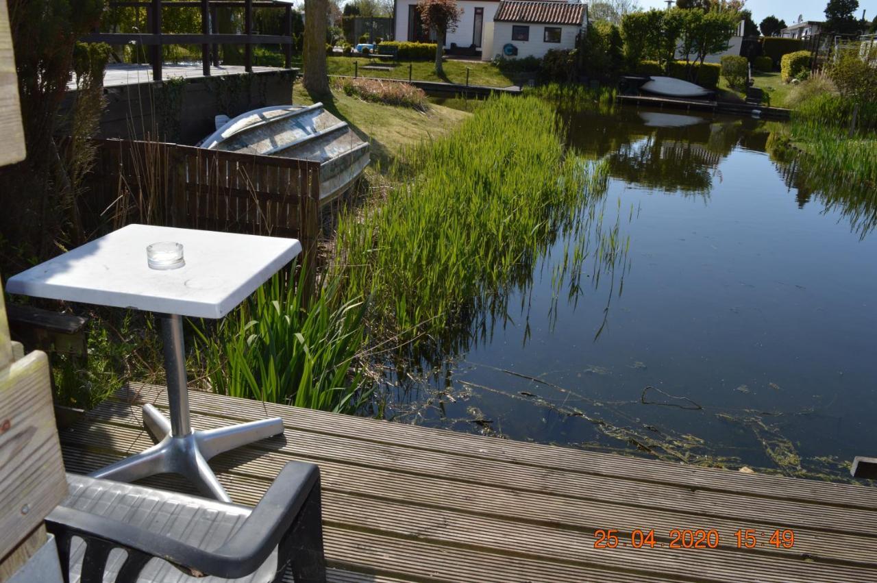 Vakantie Chalet Makkum Εξωτερικό φωτογραφία