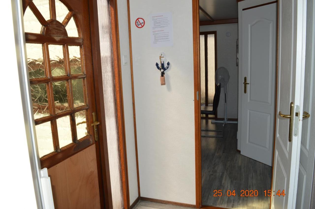 Vakantie Chalet Makkum Εξωτερικό φωτογραφία